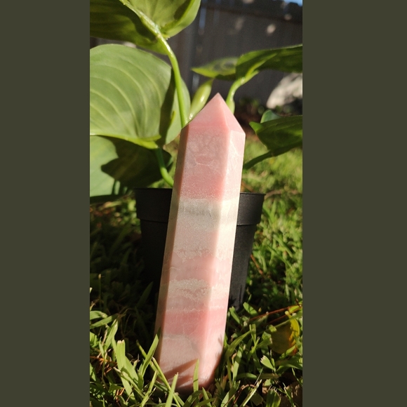 Peruvian Pink Opal Tower - Picture 5 of 7